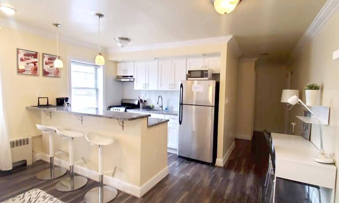Industry Apartamento | Contemporáneo moderno Apt / Parking Avail-20Min a Nueva York