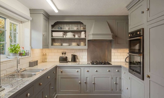 Littleham Casa | 17th Century Cottage in Bideford, Private Parking
