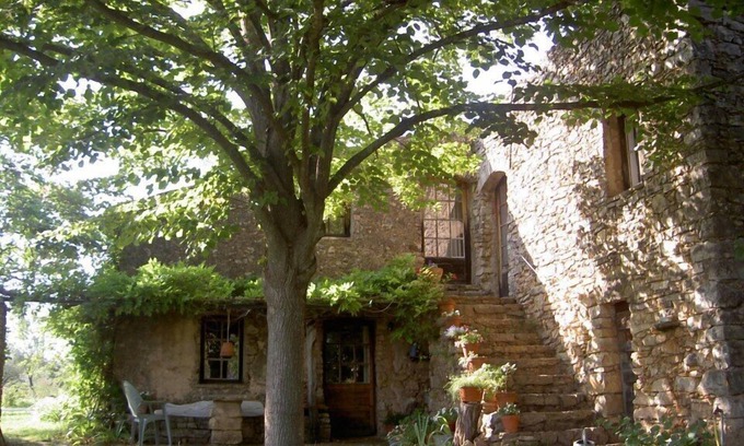 Entrecasteaux Casa | 17mo siglo Provenzal Granja