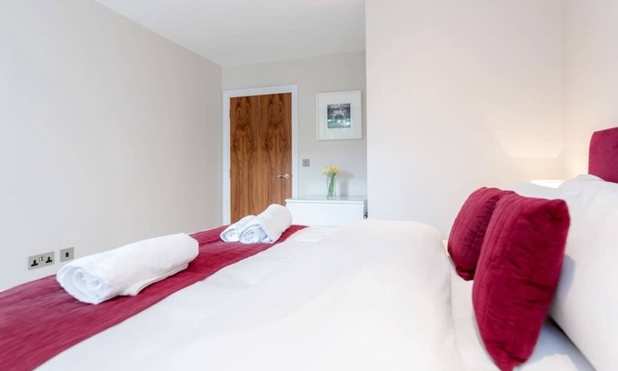 Reigate Apartamento | 18 Trinity House - 1 bedroom apartment