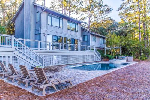 Sea Pines Casa | 18 Wren Drive
