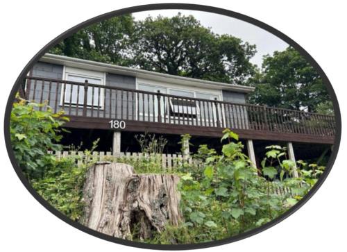 Bont Newydd Otro | 180 River View Cabin