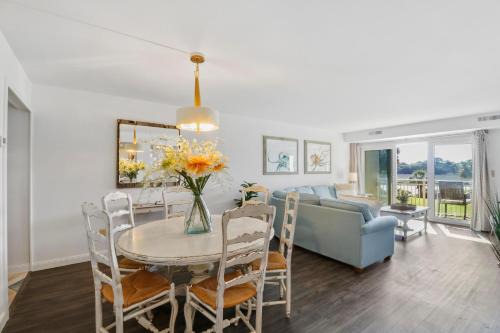 South Beach Villa | 1809 Bluff Villas