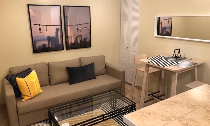 Industry Apartamento | 1817 1D · Magnífico 1bed Apt.-20 Min. A NYC / Estacionamiento disponible.