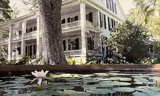 Jeanerette Casa | 1842 Mansion on the Bayou