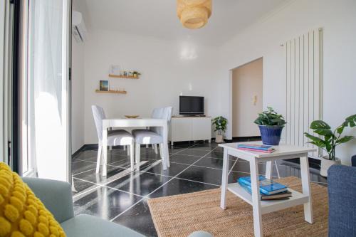 Cavi Apartamento | 186 - Casa Aureliana VISTA MARE a Lavagna 100 metri dal Mare e spiaggia - PARCHEGGIO GRATIS INCLUSO