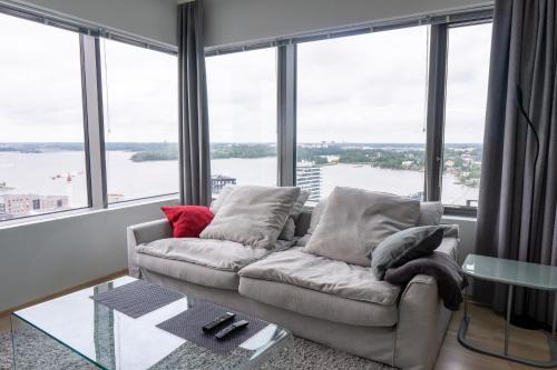 Kallio Apartamento | 18th Floor Helsinki High Point 1 BDR Apartment with City View - Free Garage Parking