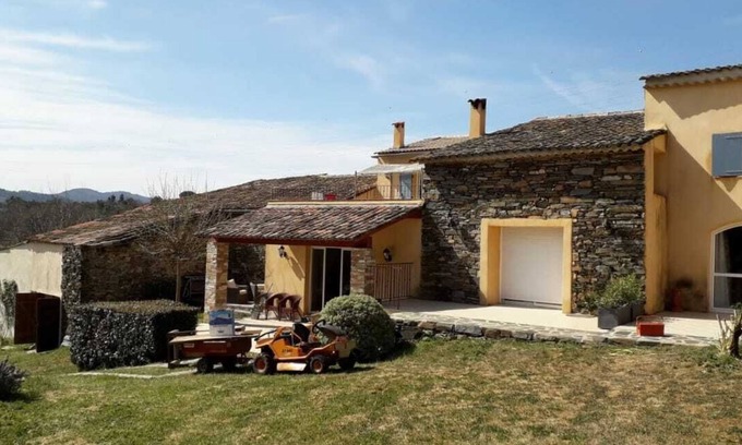 Vidauban Casa | 18 granja reformada en el Var en el corazón de la naturaleza