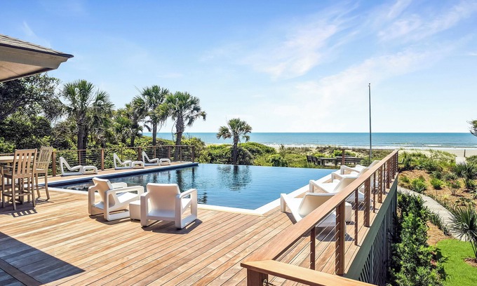 West Beach Casa | 19 Eugenia: Oceanfront, 6BR Fully Renovated Home, Credit for Bikes/Beach Gear