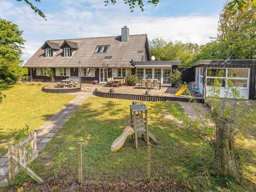 Trend Casa | 19 person holiday home in Løgstør-By Traum