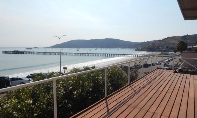 Avila Beach Casa | 196 Front Street