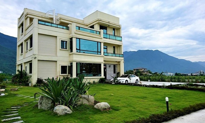 Ji'an Casa | 1969 Meters Square Seed B&B