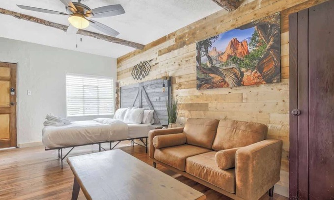 West Colorado Springs Apartamento | 1bd Suite Close to Hiking & Biking