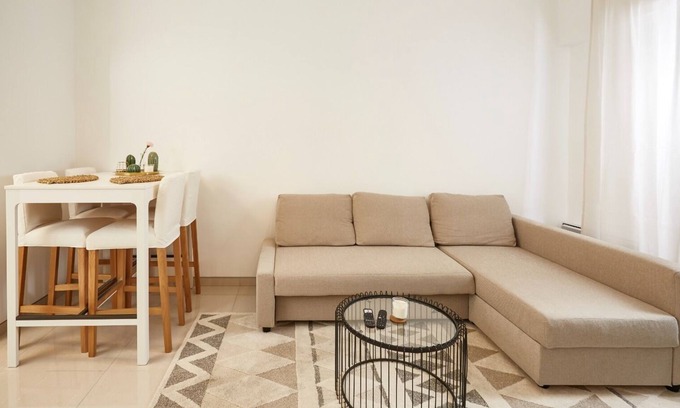 Mea She'arim Apartamento | 1BDR Haneviim Street Brand New