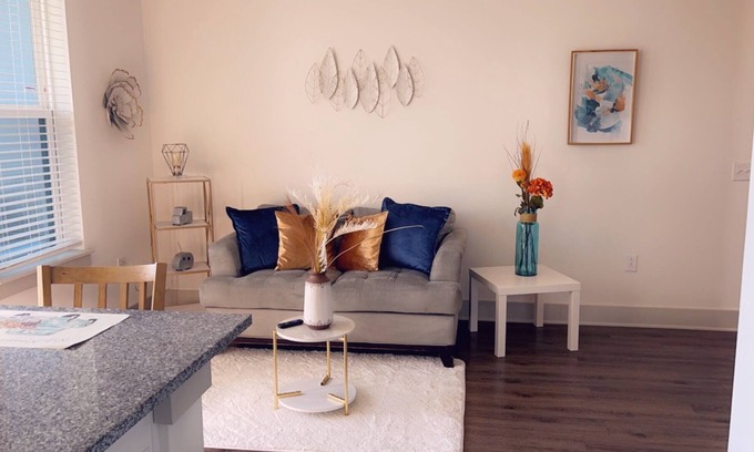 NoDa Apartamento | 1Bdr unit Noda Free wifi & Parking is Gated