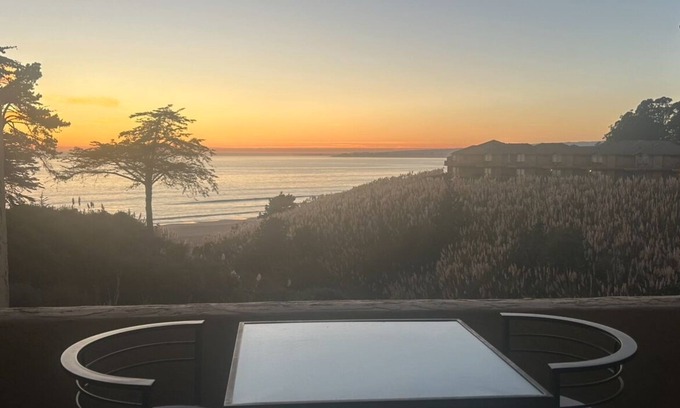 Rio del Mar Condominio | 1Bdrm Oceanfront Seascape Beach Resort, hot tub, EV charging, Aptos, Santa Cruz