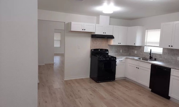 Beaumont Casa | 1Bed and 1Bath house for Rent