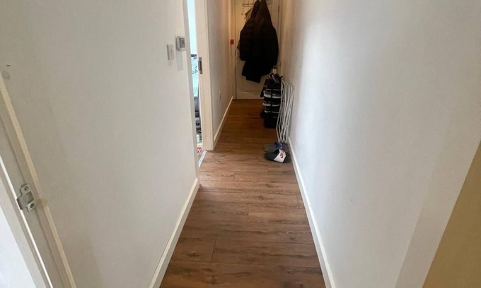 Seisdon Apartamento | 1bed Cosy Flat Located in a Busy Area With Lots of Activities