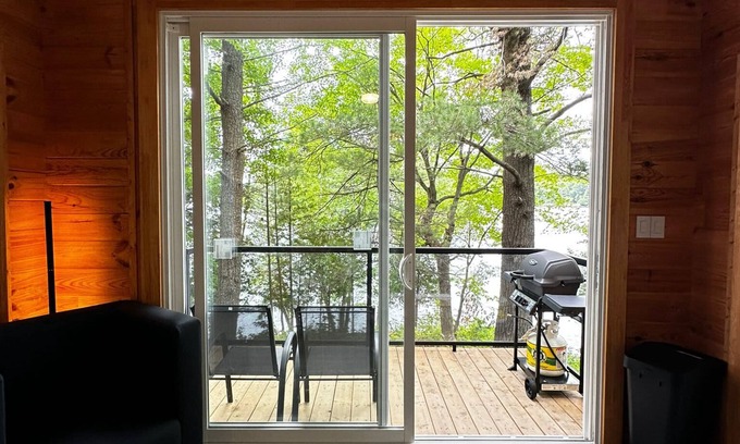 Parry Sound Casa | 1bedroom Unique Eco Log Cabins in Parry Sound #103