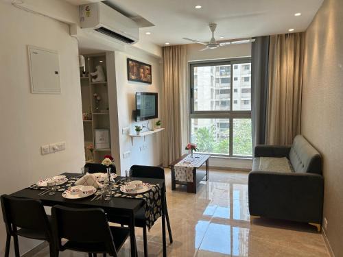Hiranandani Gardens Apartamento | 1BHK In Hiranandani Powai G - SKY HOMES