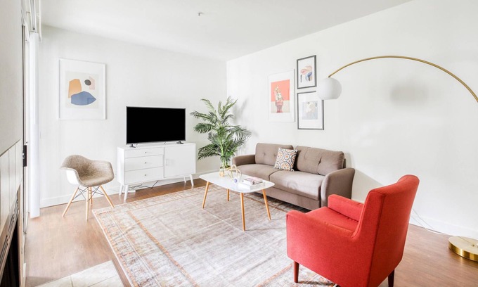 Pleasanton Apartamento | 1BR Apartment in Pleasanton with Patio