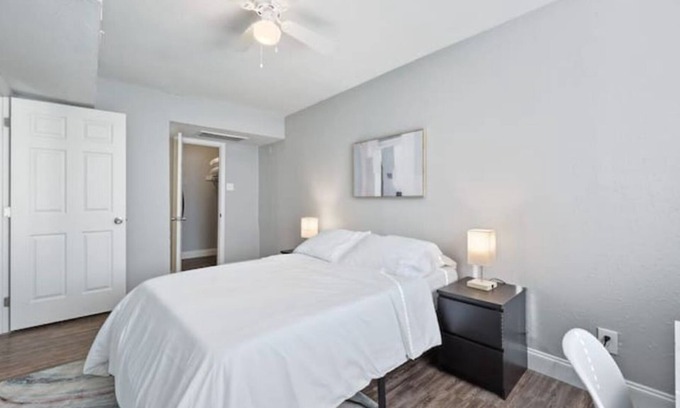 Vickery Meadow Apartamento | 1BR APT Minutes from Topgolf