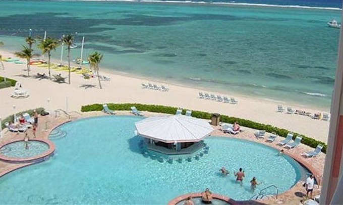 Colliers Bay Condominio | 1BR en la hermosa tortuga de Morritt