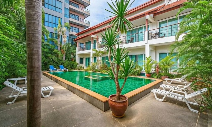 Nai Harn Apartamento | 1BR Near Naiharn Pool&Relaxed Vibes C199