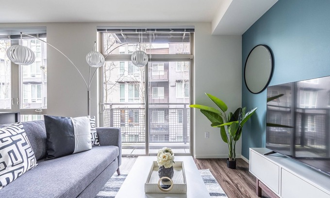 Mercer Island Apartamento | 1BR | Rooftop, Gym | Mercer Island | Sophari E