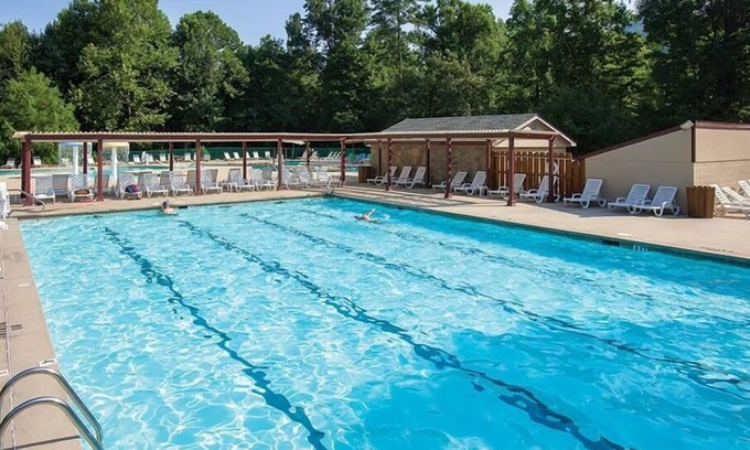 Lake Lure Condominio | 1br Suite Condo Mini Golf, Pools, Tennis!