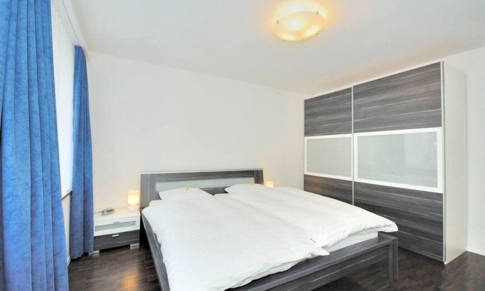 Seefeld Apartamento | 1BR with balcony near lake - Flower 1