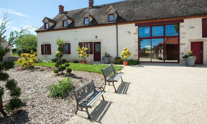 Saint-Loup-Geanges Casa | Vrbo Property