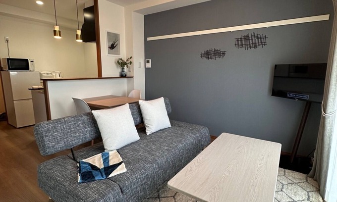 Maekawa Apartamento | 1LDK 2 double beds 1 sofa bed WiFi available p / Nanjo Okinawa