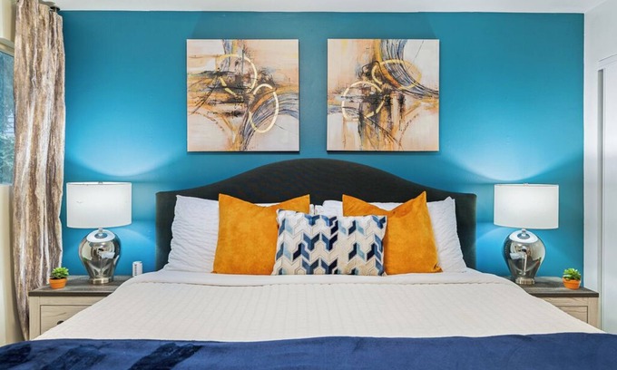 West Bellevue Apartamento | 1mi-Downtown Bellevue, W/D, Parking, 20min-Airport