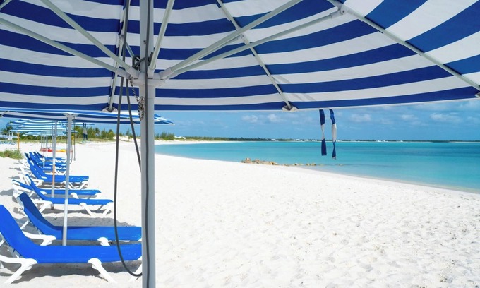 Treasure Cay Complejo | 1ra clase - condominio, playa y vistas - ¡7a noche GRATIS!
