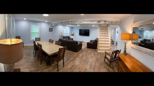 Cooperstown Casa | 1st Class Rentals The Thurman Munson House