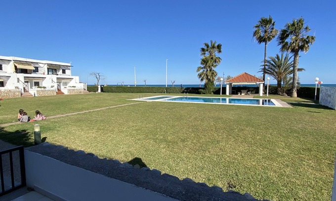 Benicarlo Apartamento | 1ª LINEA DE PLAYA PISCINA