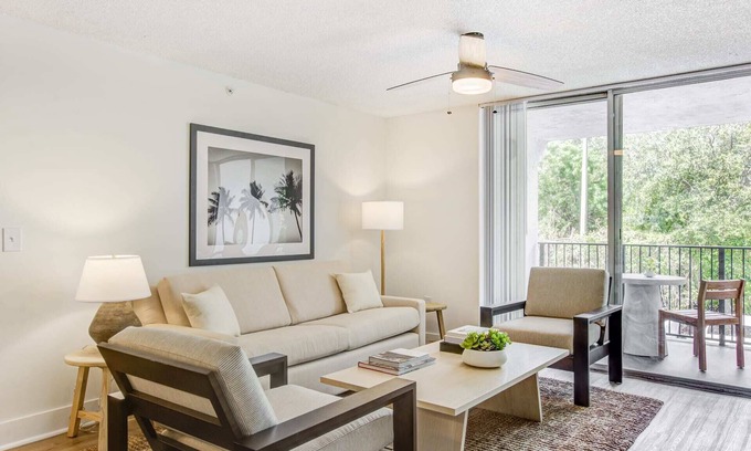Davie Apartamento | #2-106 - Tucker at Palm Trace Landings Fort Lauderdale