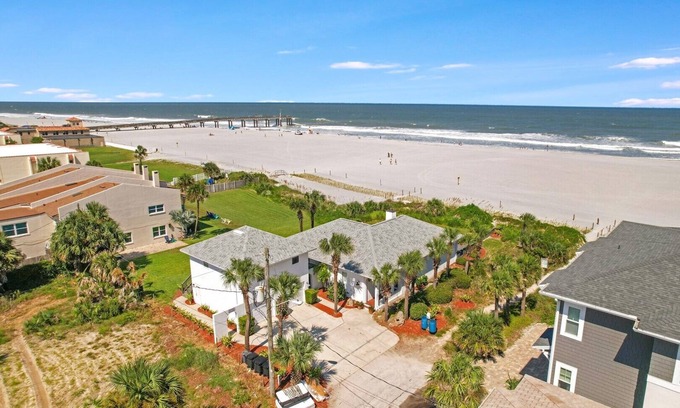 St. Augustine Beach Casa | 2 15th Street - The Bailey House
