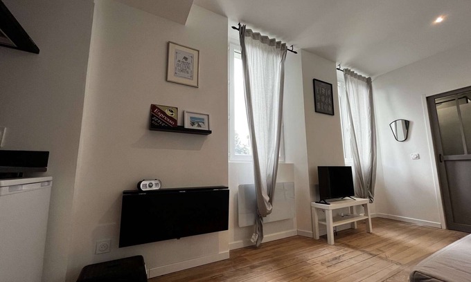 Lourdes Apartamento | 2-3 Charming studio near town center and train station