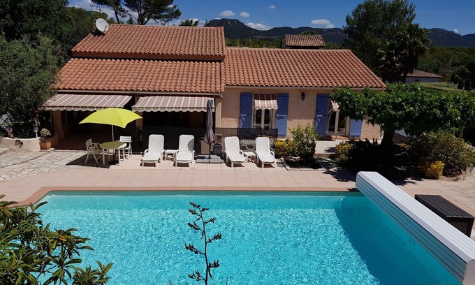 La Bouverie Apartamento | 2/3-room apartment with private swimming pool