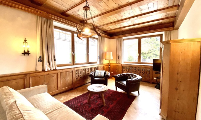Telfes im Stubai Apartamento | Casa de vacaciones con ambiente de caza con piscina, jardín, se admiten mascotas