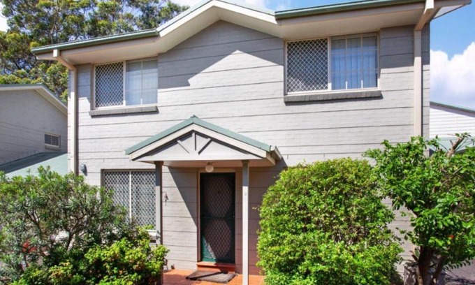 Hawks Nest Casa | 2 - 9 Yamba St, Hawks Nest