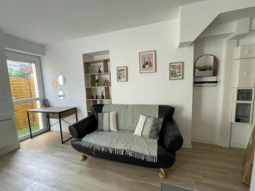 Mantes-la-Jolie Apartamento | 2-Appartement RDC avec jardin