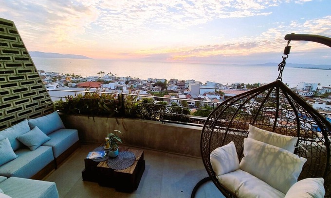 Lázaro Cárdenas Apartamento | 2 BD getaway with amazing views