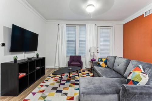 Frisco Apartamento | 2 BD Luxe Oasis, Near The Star and Shops