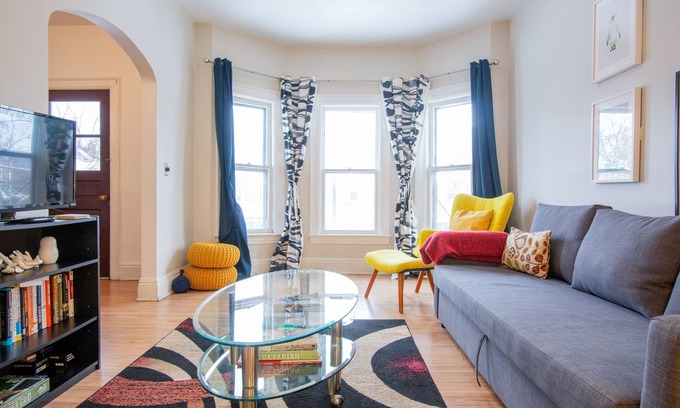 Buffalo Apartamento | ♥2 BDR Bright Apartment ♥ Fast WIFI ♥ Quiet Area ♥ Perfect for families!