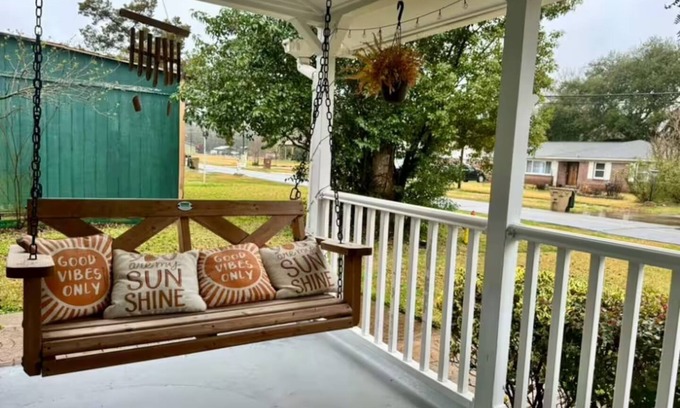Port Wentworth Casa | 2-bdrm Bungalow 15 min from Downtown w/ WiFi, Central Air