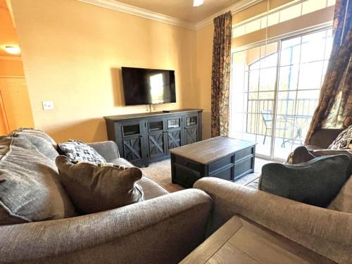 Davenport Casa | 2 Bed 2 Bath Condo in Tuscana Resort home