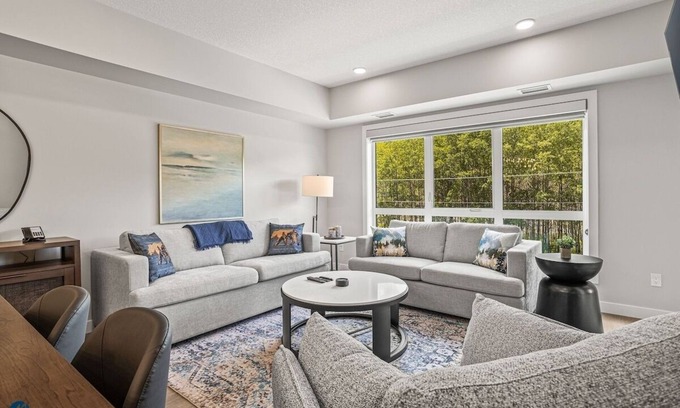 Dead Man's Flats Condominio | 2 Bed/2 Bath Sparrowhawk Resort-Sleeps 6